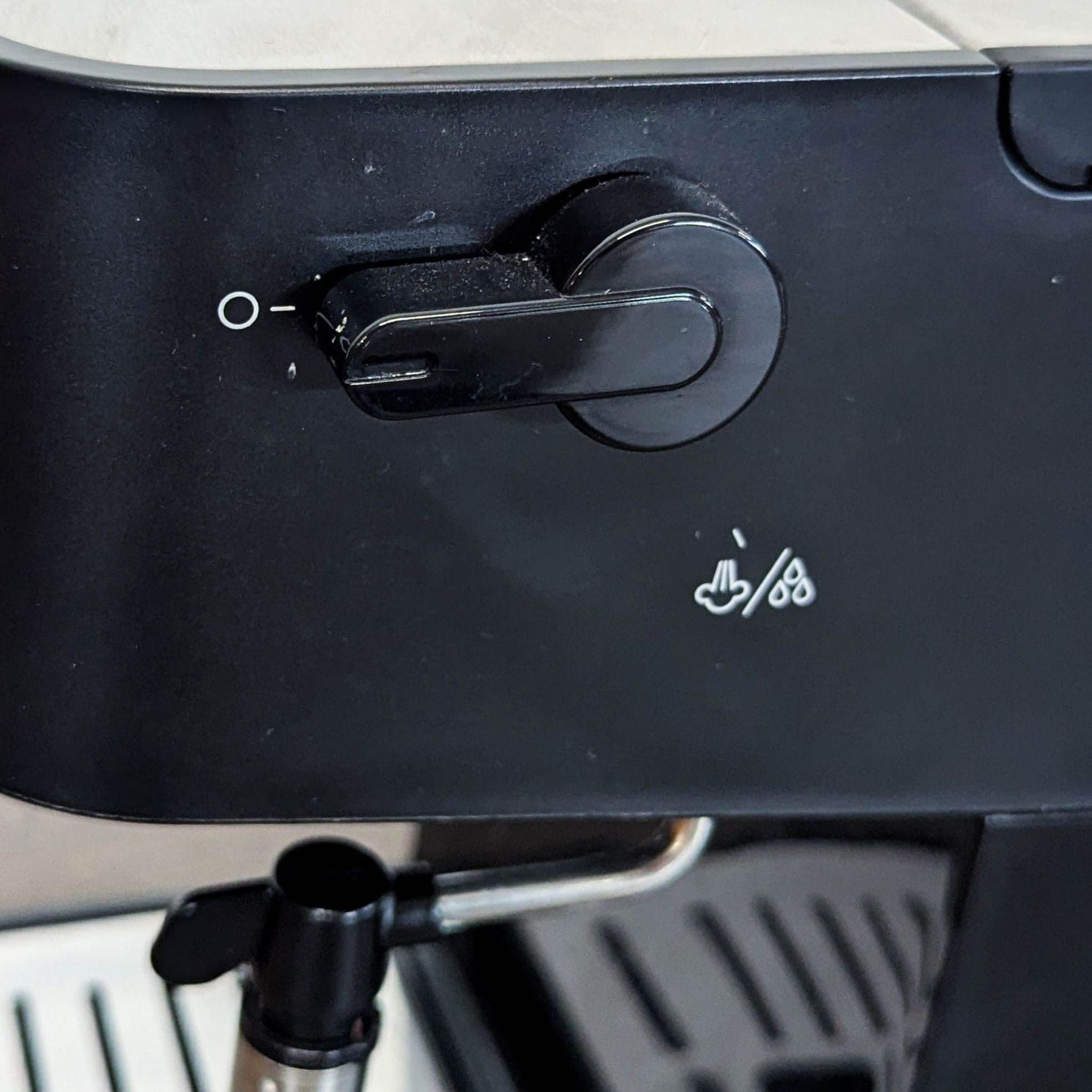 DeLonghi Espresso and Cappuccino Coffee Maker with Steam Wand - Black - Thumbnail 6