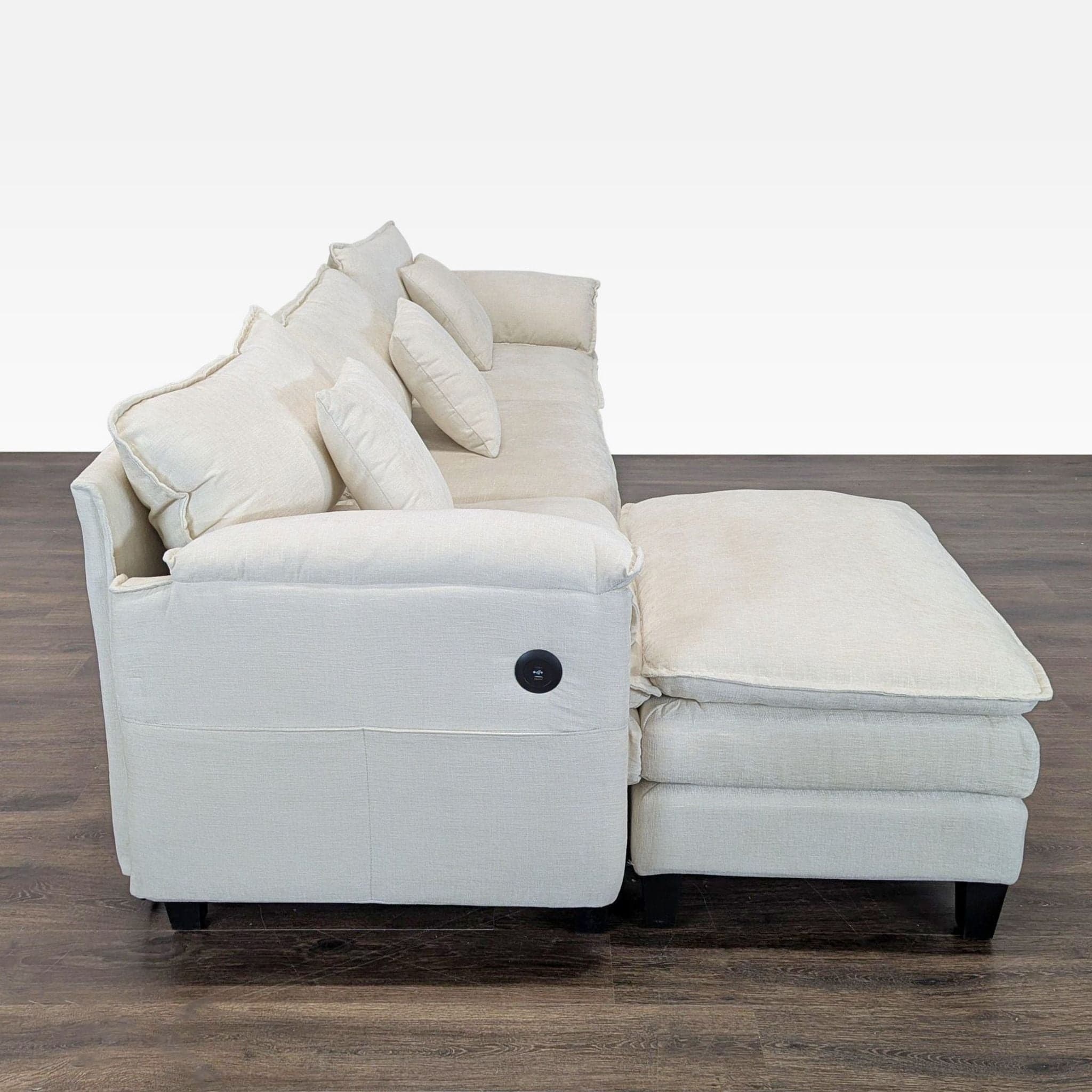 Modern Beige 3-Seat Sectional Sofa with Chaise and Cushions - Thumbnail 3