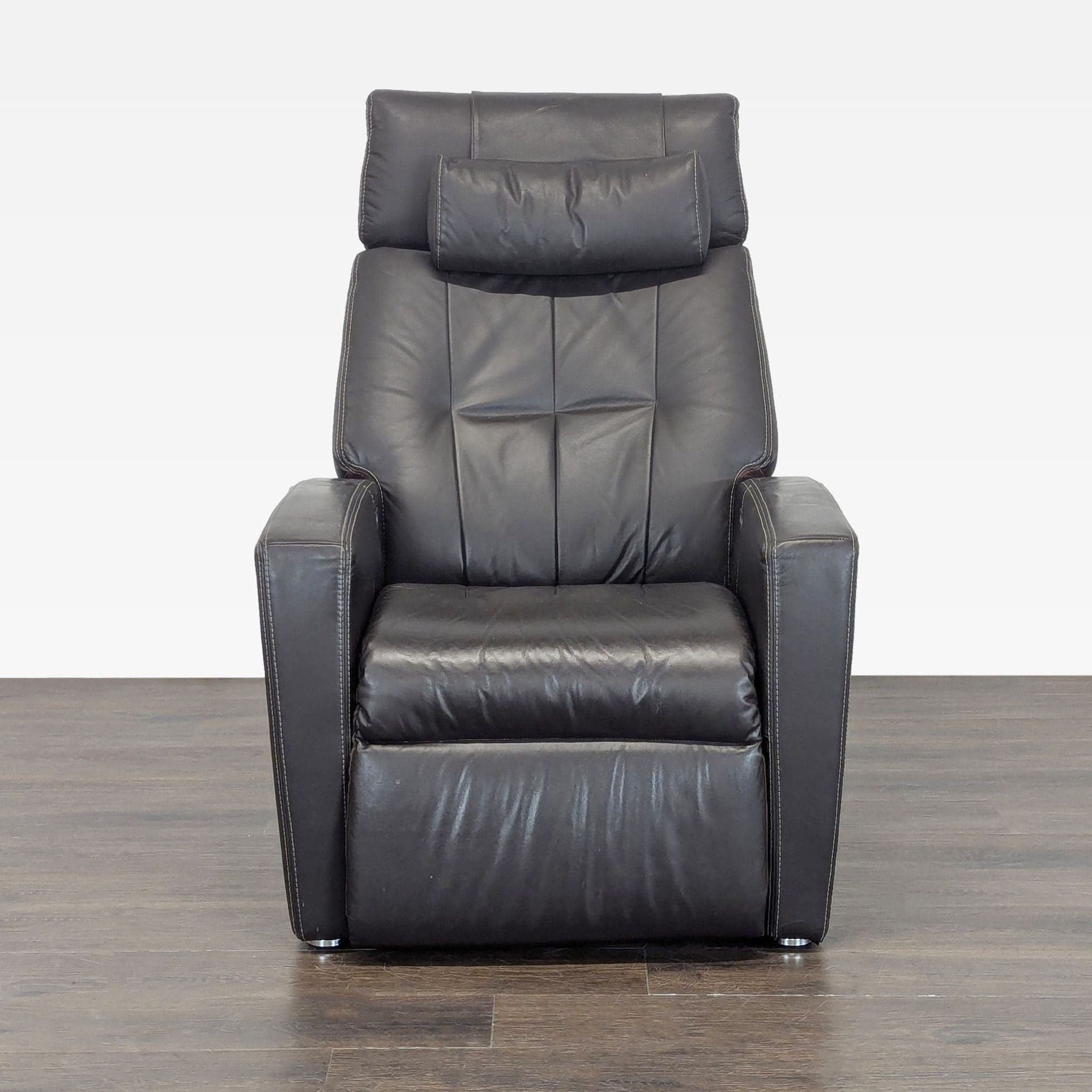 Positive Posture Leather Electric Recliner Lounge Chair - Image 1
