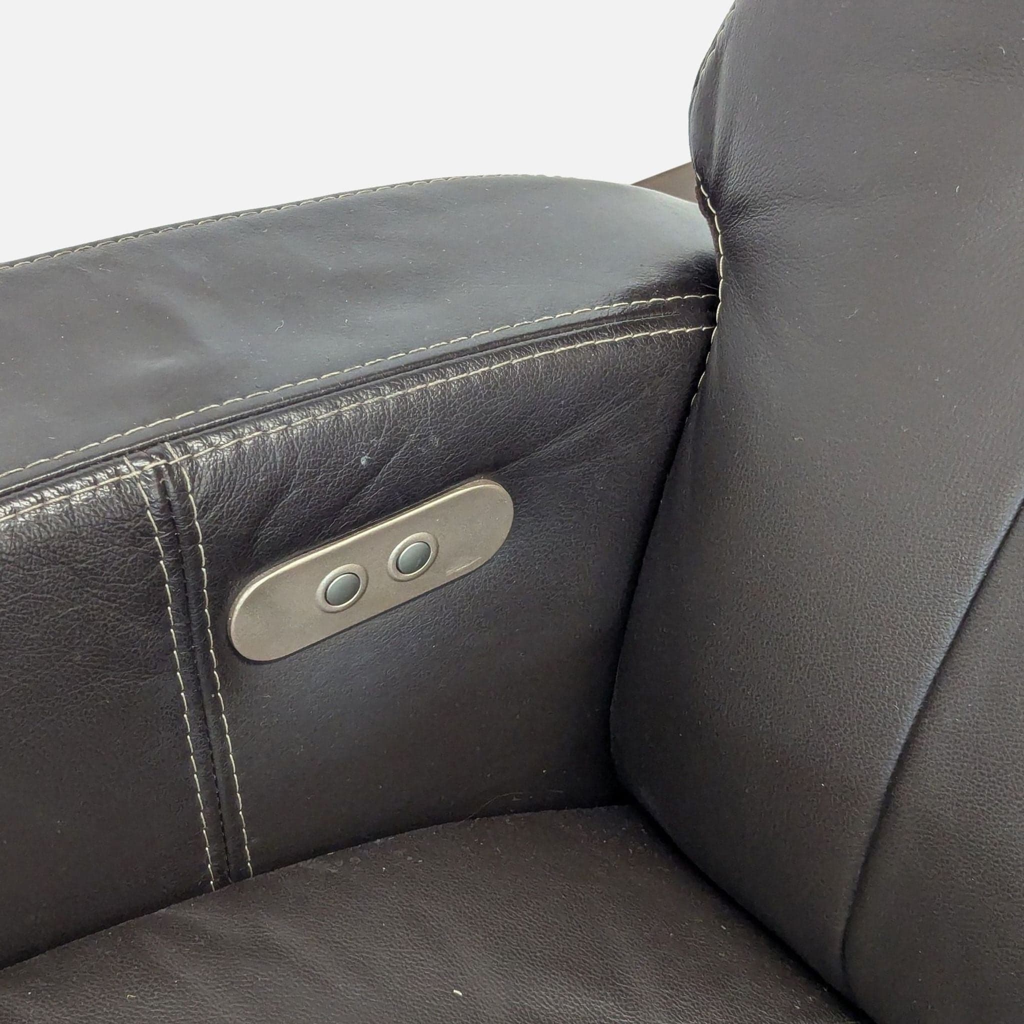 Positive Posture Leather Electric Recliner Lounge Chair - Thumbnail 5