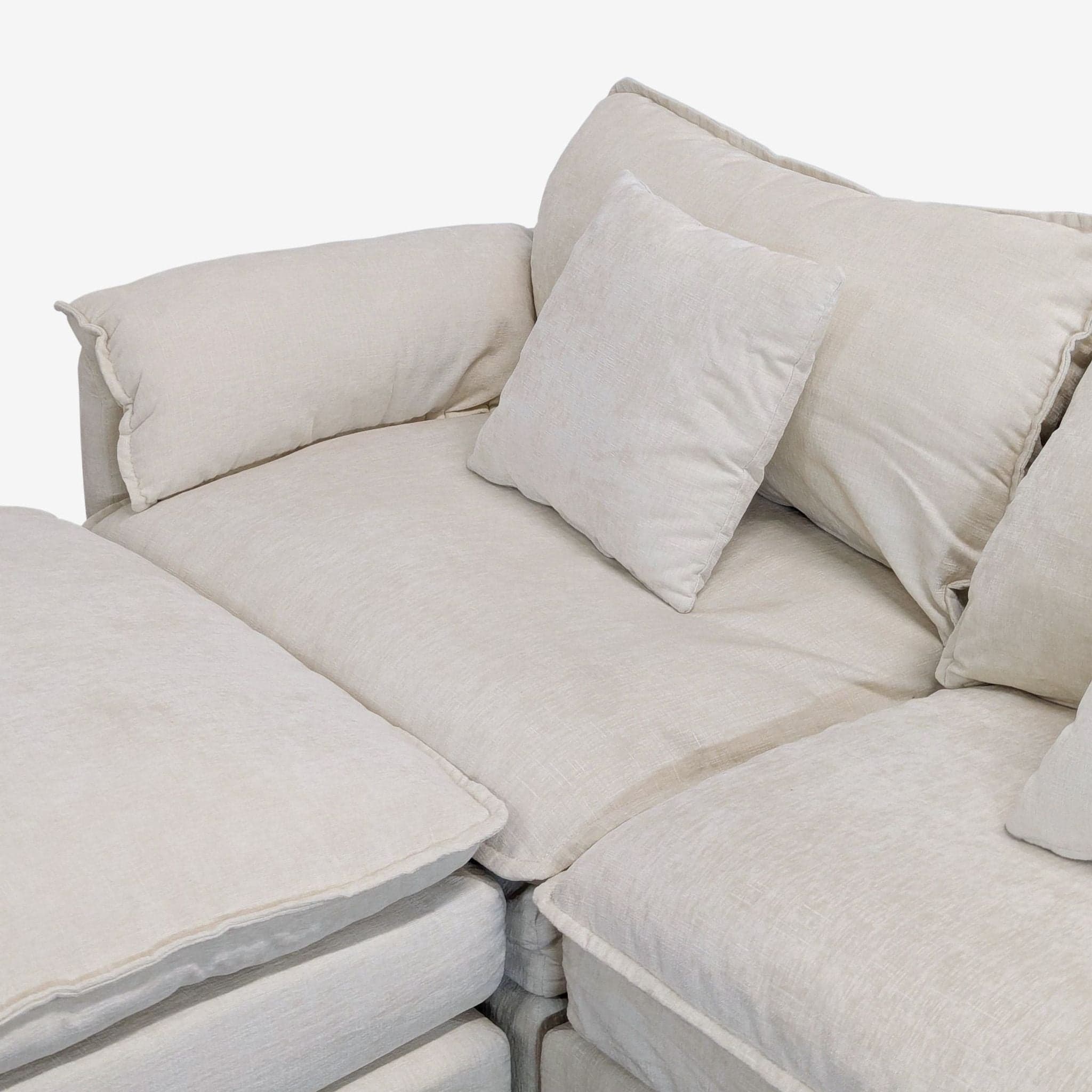 Modern Beige 3-Seat Sectional Sofa with Chaise and Cushions - Thumbnail 6