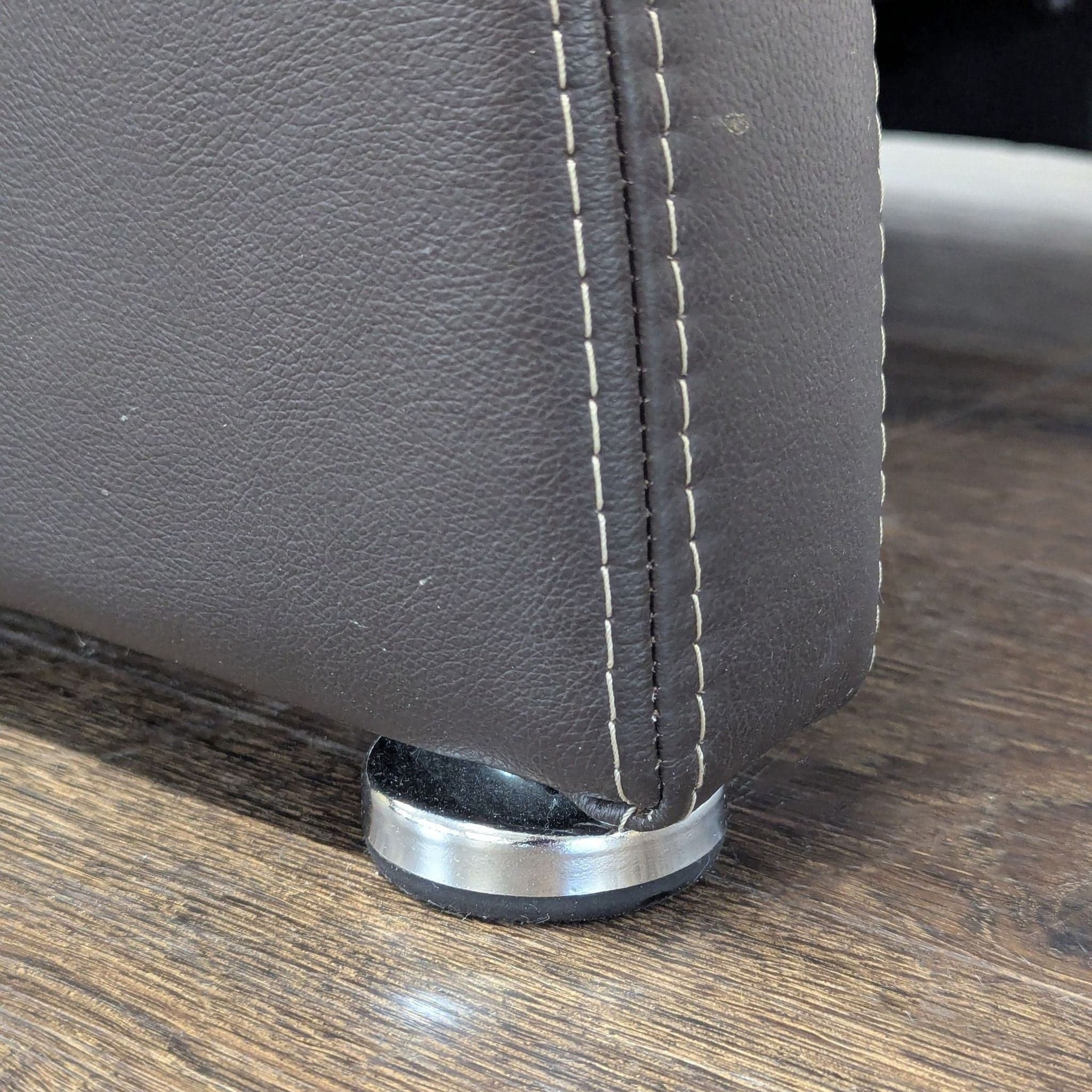 Positive Posture Leather Electric Recliner Lounge Chair - Thumbnail 7