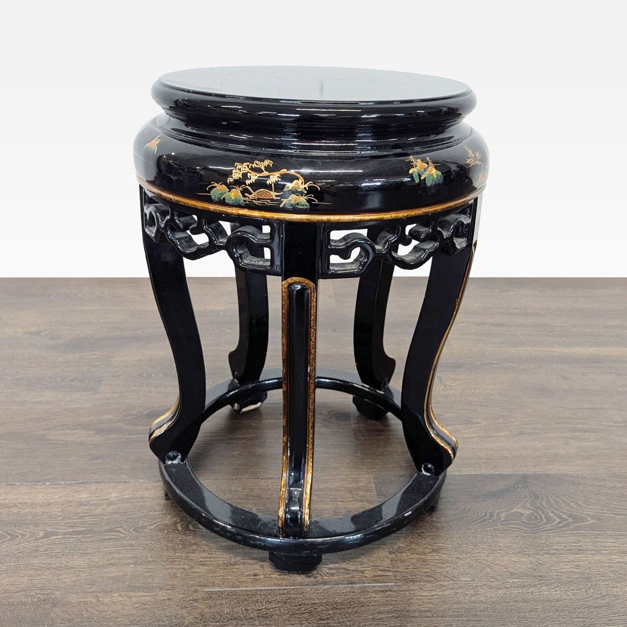 Lacquered Chinoiserie Stool/Display Stand - Thumbnail 2