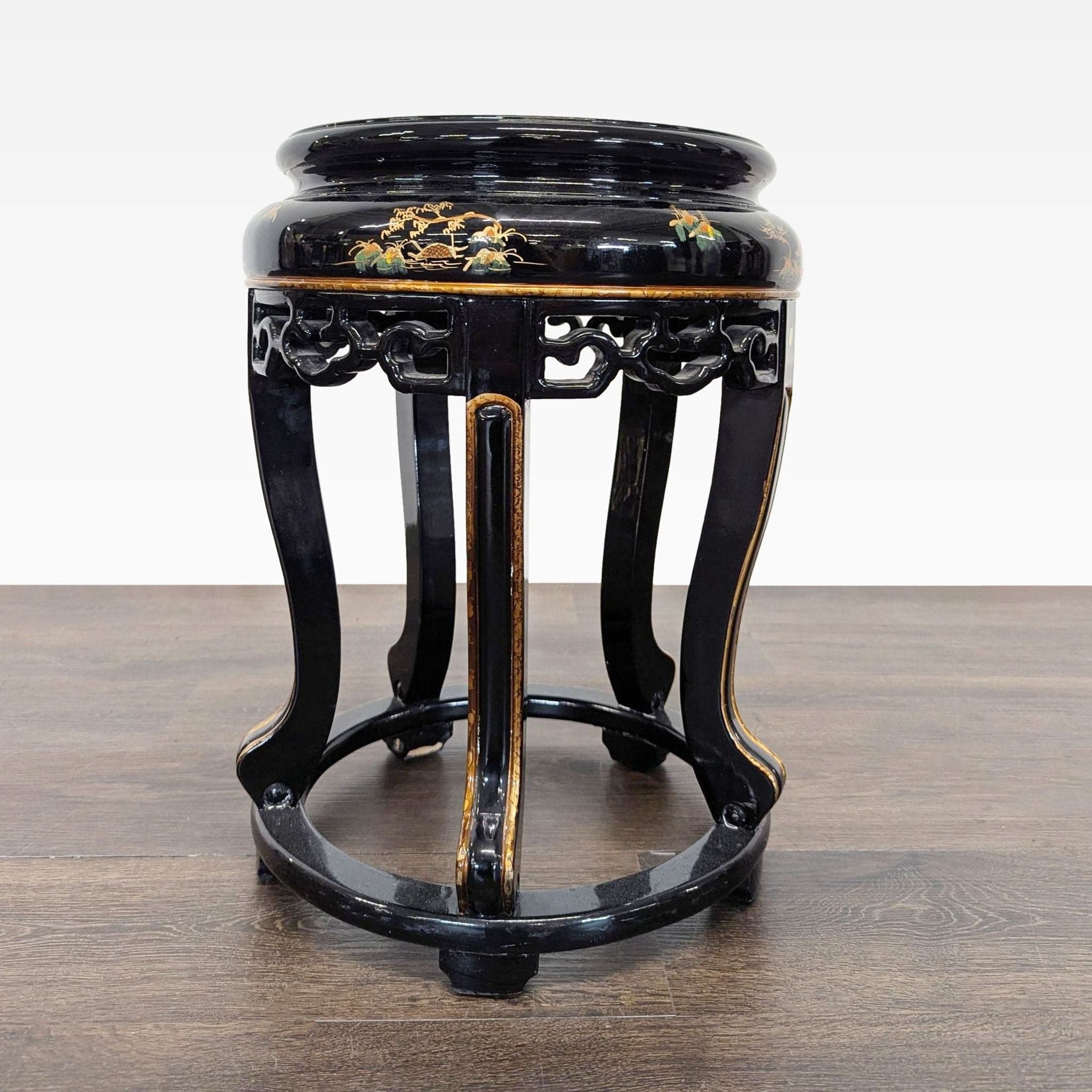 Lacquered Chinoiserie Stool/Display Stand - Thumbnail 3