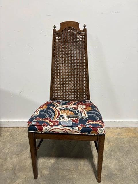 Round 4-Pedestal Wood Dining Table with 6 Chairs & 2-18" Leaves - Thumbnail 8