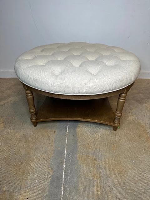 "NEW" Cedric Accent Ottoman in Cream - Thumbnail 2