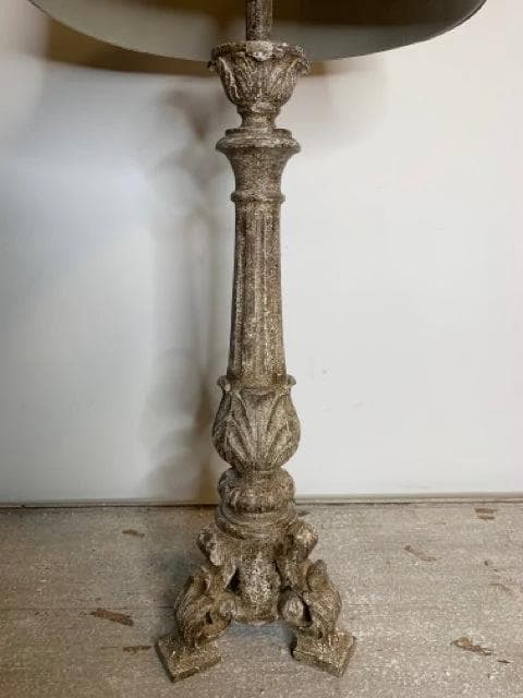 *NEW* Brown Distressed Table Lamp with Brown Shade - Thumbnail 2