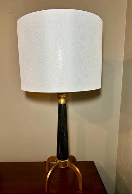 *NEW* Luxe Tripod Table Lamp - Image 1