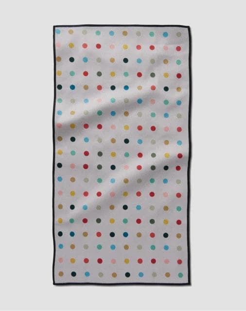 *NEW* Geometry Retro Dot Fitness Towel - Image 1