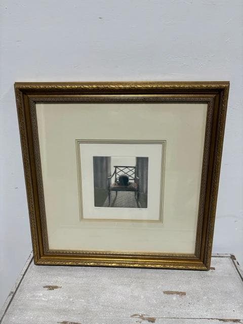 "Espera" By Undabeytia Framed Artwork - Image 1