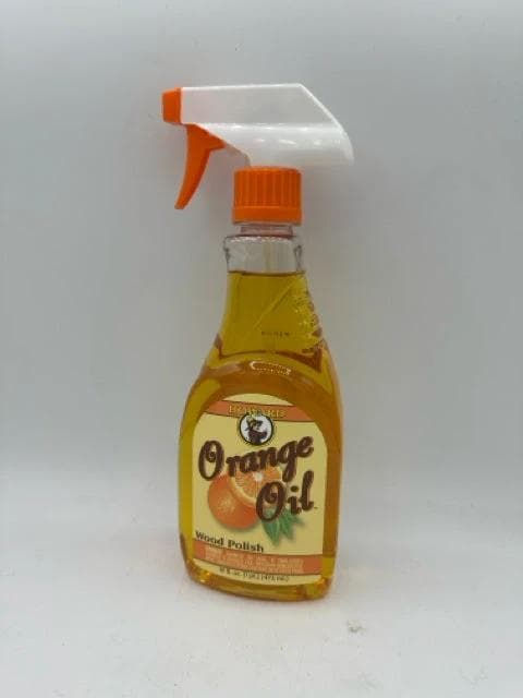 Howard's Orange Oil Wood Polish 16 oz Spray Bottle - Image 1