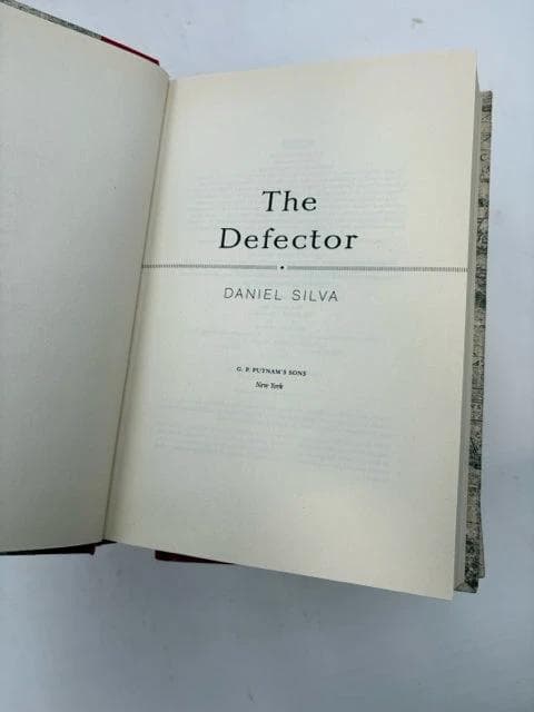 Set of 9 Dragon Spine Book Collection - Thumbnail 7