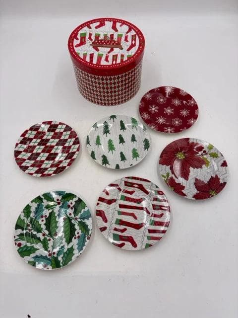 Set Of 6 Decorative Christmas Porcelain Plates In Box - Image 1