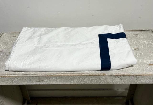 Restoration Hardware King Size Blue Silk Coverlet With Duvet - Thumbnail 3