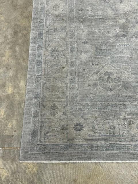 Surya 10'x14' Avant Garde Gray Area Rug - Thumbnail 2