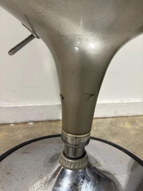 Adjustable Silver Fiberglass Oval Egg Chair AS IS - Thumbnail 2