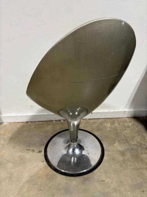 Adjustable Silver Fiberglass Oval Egg Chair AS IS - Thumbnail 4