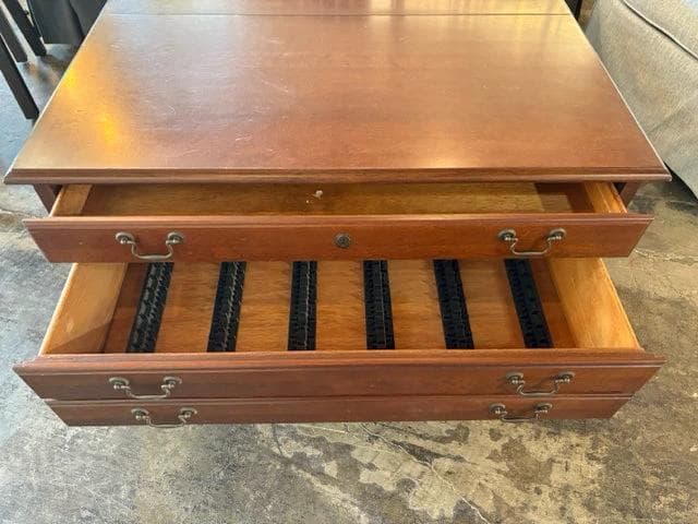 Wooden Lift Coffee Table With Drawers - Thumbnail 2