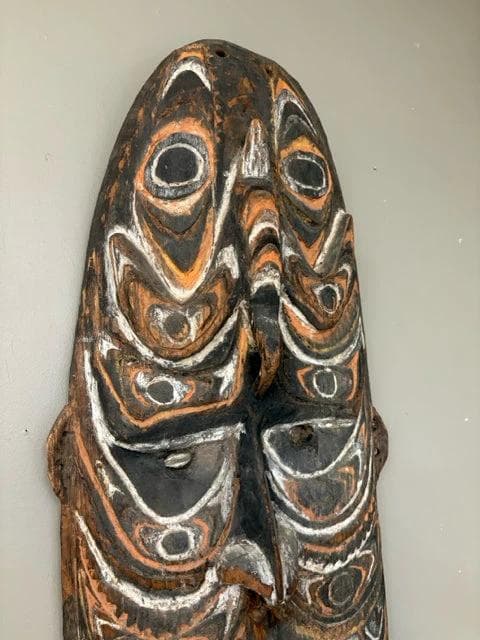 Antique Papua New Guinea Hand Carved Latmul Gable Wooden Mask - Thumbnail 2