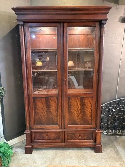 Hickory Chair Company Lexa Hampton 2 Piece Lighted Display Cabinet - Thumbnail 2