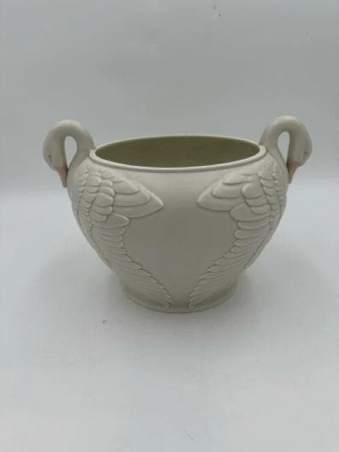 Fitz & Floyd Swan Pot - Image 1