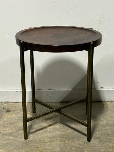 Hooker Chesnut Carter End Table - Image 1