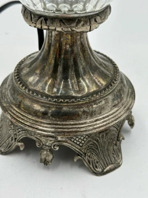 Shannon Crystal "Nicole" Electric Hurricane Lamp - Thumbnail 2