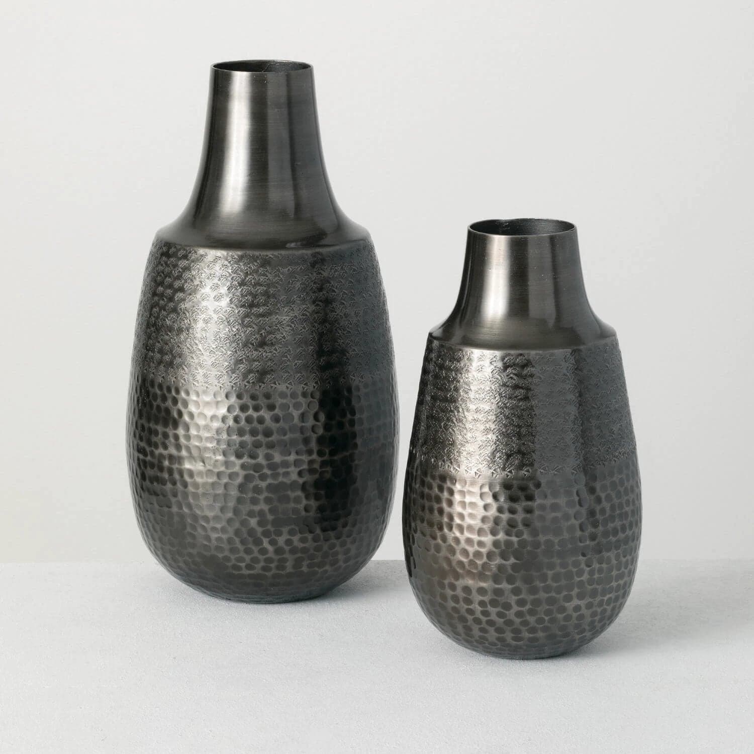 *NEW* Hammered Vase Set - Image 1