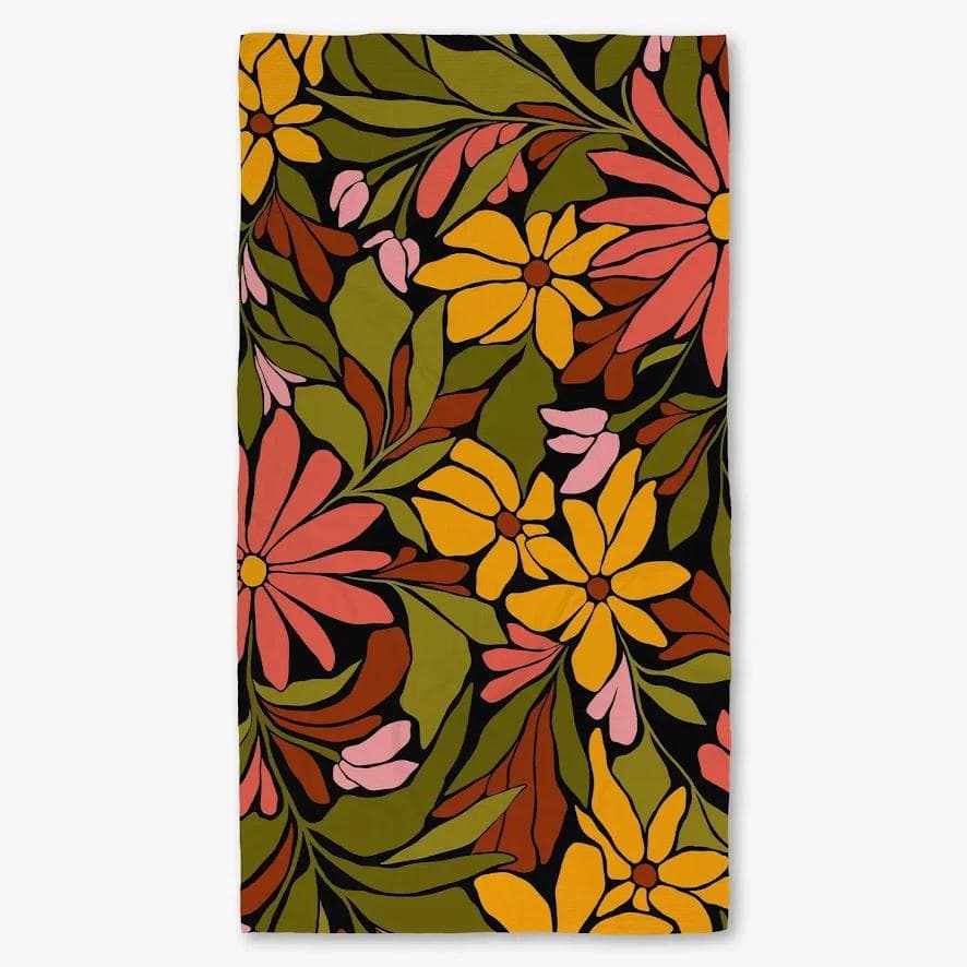 *NEW* Geometry Blooming Black Luxe Bath Towel - Image 1