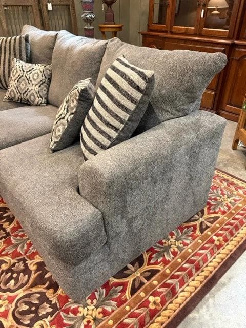 Grey Plush Sofa with 4 Pillows - Thumbnail 2