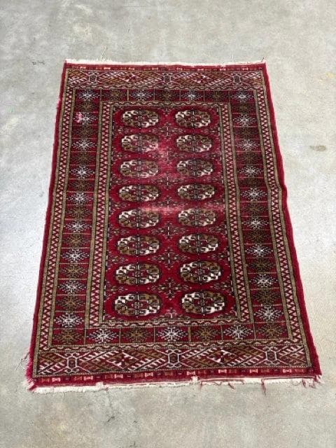 Handwoven Bokhara Red And Green Medallion Pattern Rug - Image 1