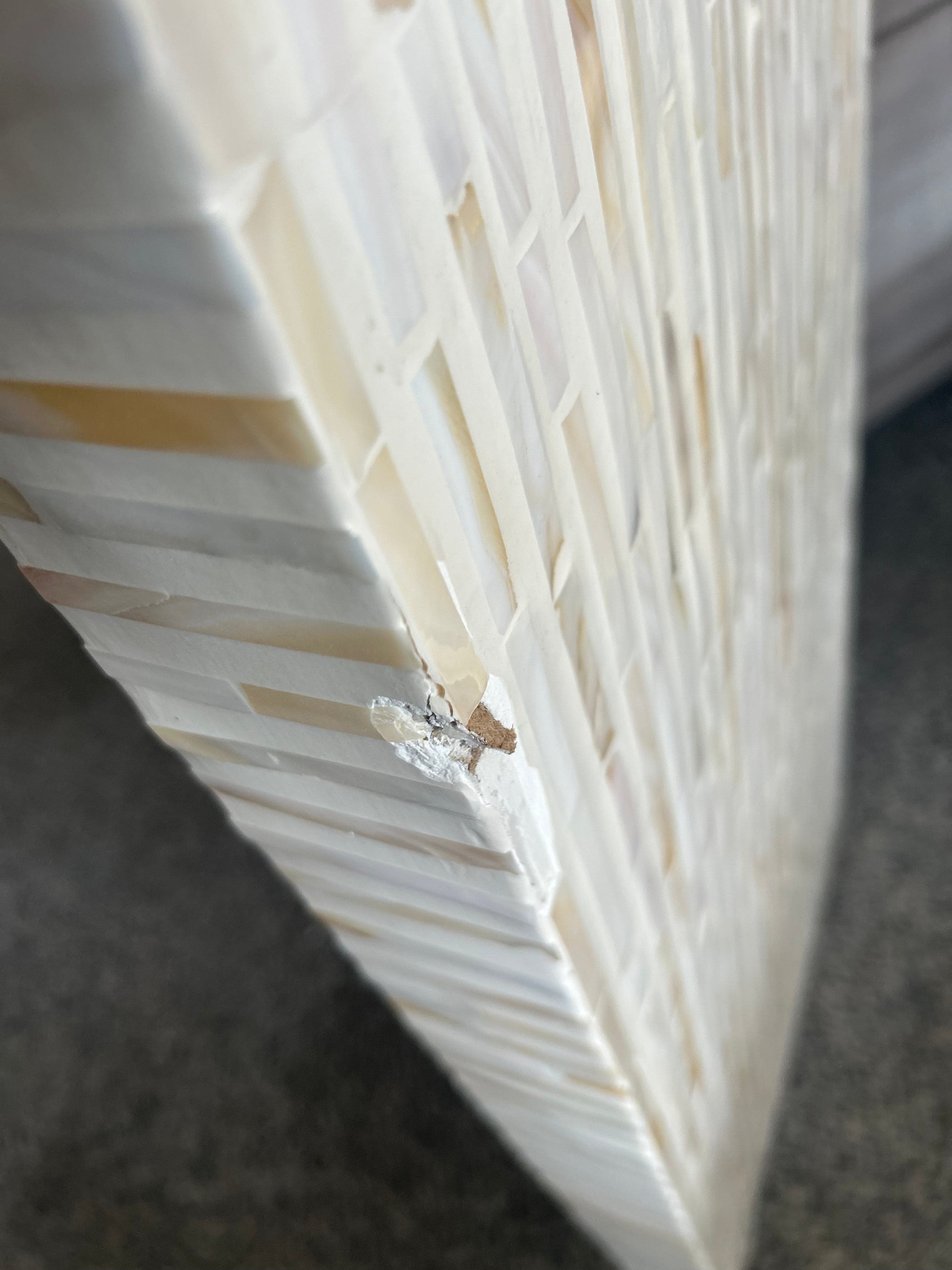 Creative Co-Op Reclaimed White Wood/Mother of Pearl Waterfall Console Table FFE-1322 - Thumbnail 2