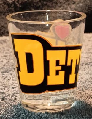 Vintage 1980's Detroit Heart Design Clear Glass Shot Glass Painted Barware - Image 1