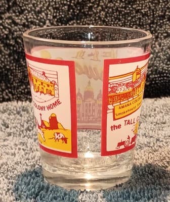 Iowa State Landmarks Painted Clear Shot Glass Decorated Barware Vintage 1980's - Thumbnail 3