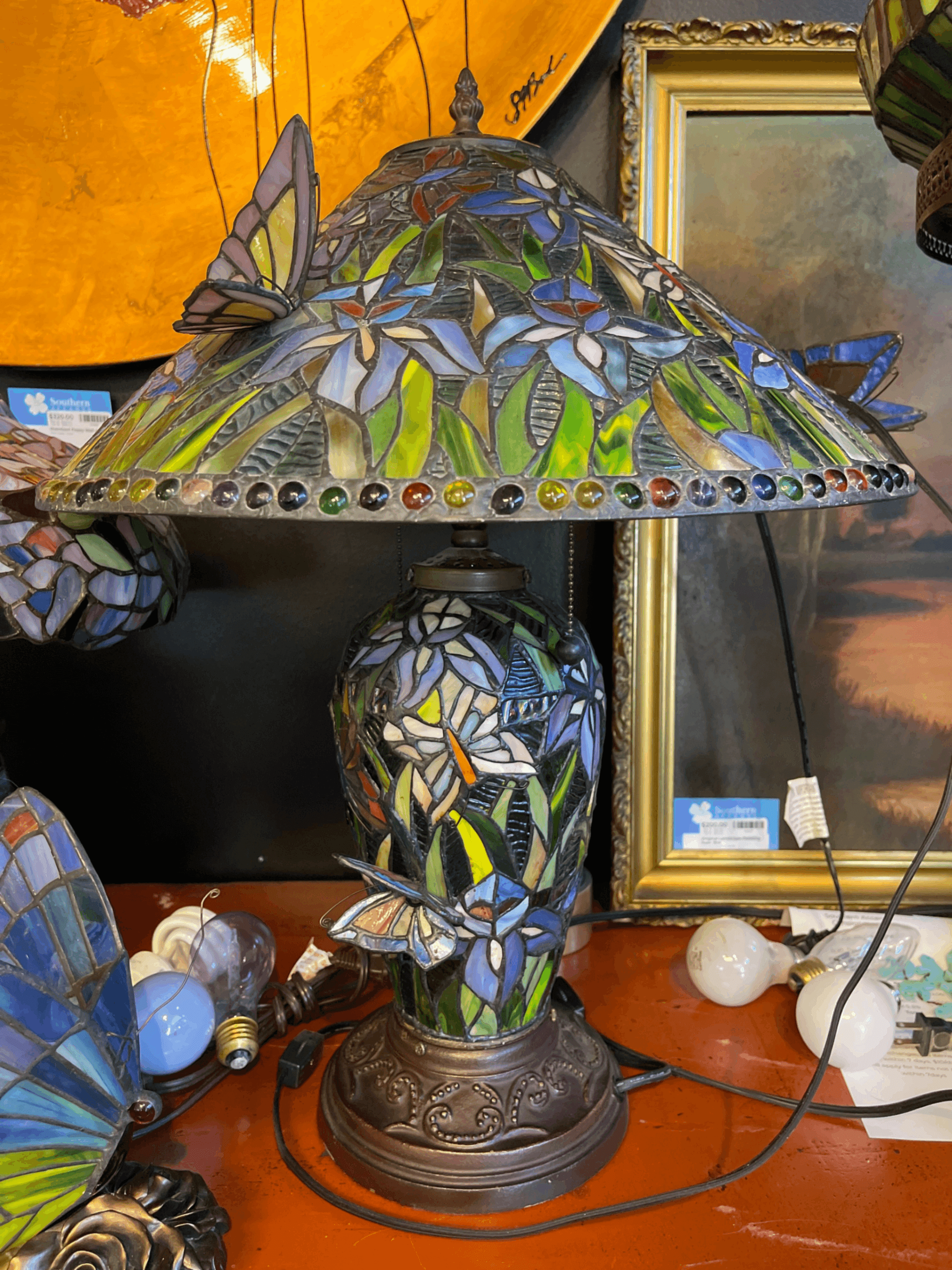 Stained Glass Butterfly Table Lamp