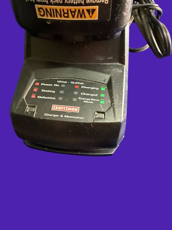 Craftsman 19.2V DieHard NiCd Battery and Multi-Voltage Charger & Maintainer Set - Thumbnail 4