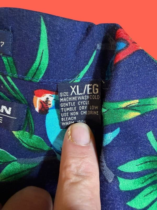 Vintage Hawaiian Pace Men's XL Rayon Tropical Parrot Hibiscus Aloha Shirt - Thumbnail 5