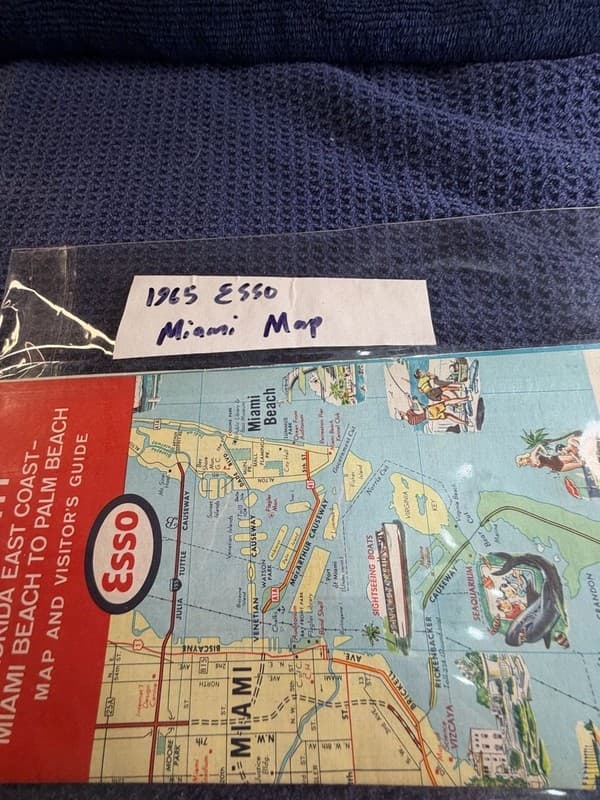 Vintage 1965 Esso Miami Florida East Coast Road Map & Visitor's Guide - Thumbnail 2