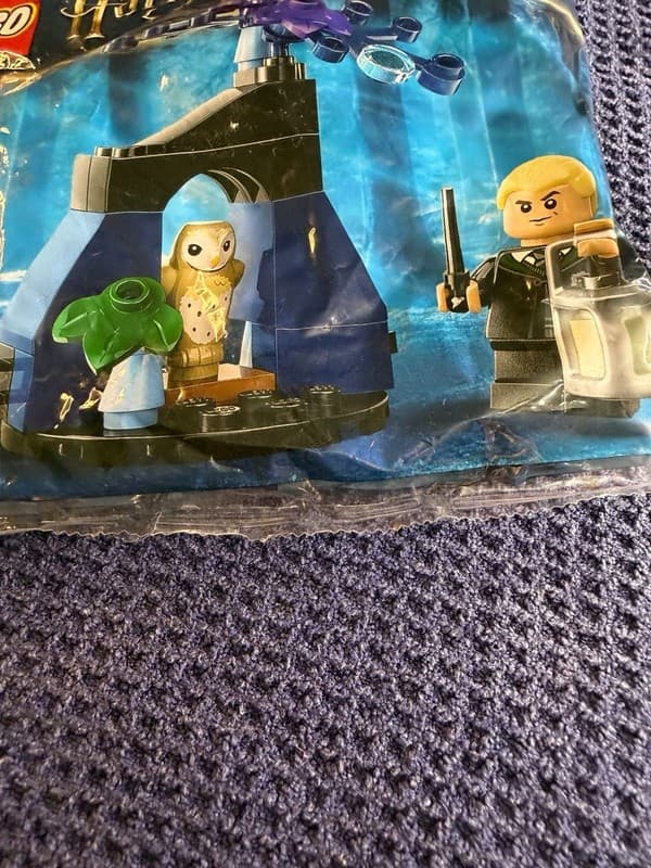 LEGO Harry Potter Draco in the Forbidden Forest Polybag Set 30677 - Thumbnail 4