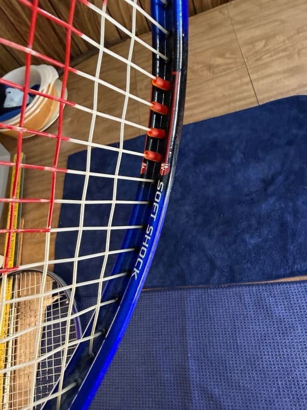 Tennis Racquet Set: Wilson Titanium Matchpoint & Prince Accuracy Oversize lot 2 - Thumbnail 7