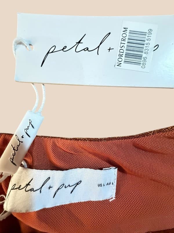 Petal & Pup Women's Bronze Metallic Shimmer Crop Tank Top Large - Thumbnail 3