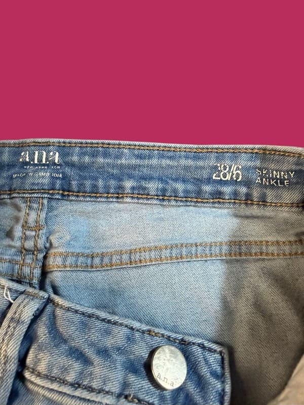 a.n.a Floral Rose Embroidered Skinny Ankle Jeans Size 28/6 - Thumbnail 3