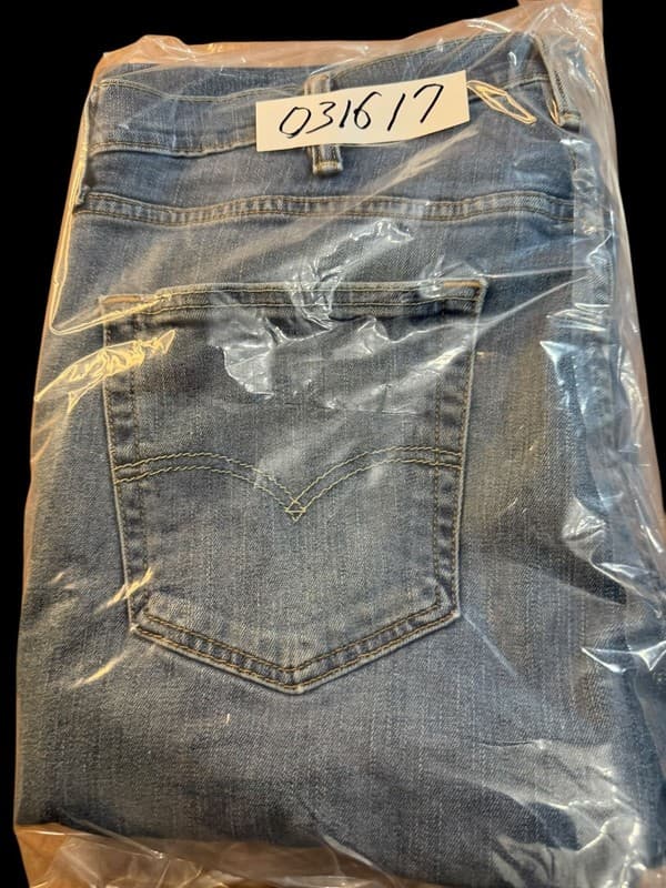 Levis 550 Relaxed Fit Jeans Mens 38x34 Medium Wash Vintage Distressed Frayed - Thumbnail 7