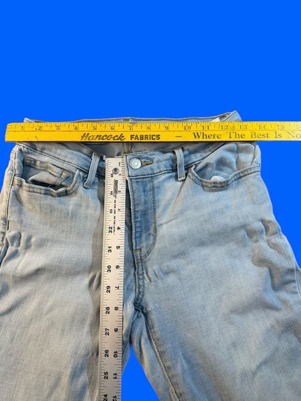 Levi's Women's 710 Super Skinny Light Wash Jeans Size 29x30 - Thumbnail 6