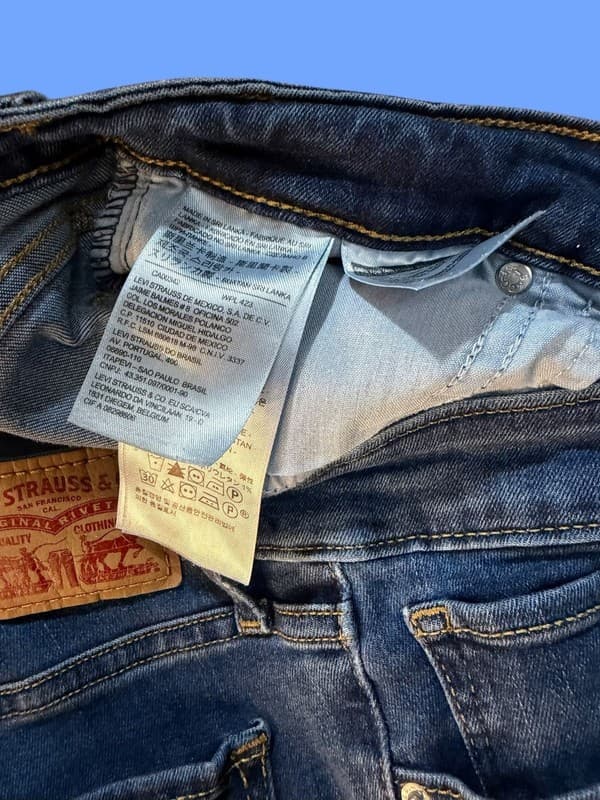 Levi's Women's 711 Skinny Jeans Medium Wash Blue Size 29 - Thumbnail 5