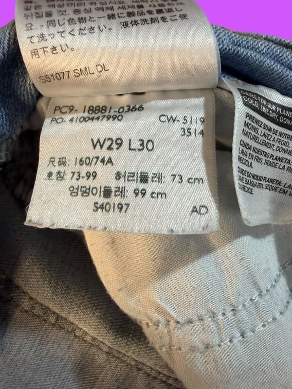 ILevi's Women's 711 Mid Rise Skinny Jeans Light Wash Size 29x30 - Thumbnail 4