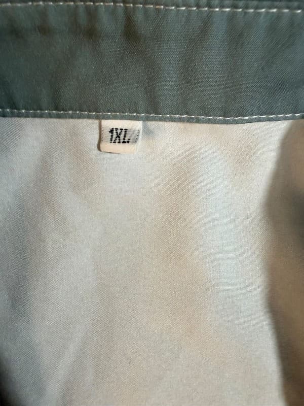 Men’s 1XL Short Sleeve Button Up Bowling Shirt Blue Palm Tree Graphic 100% Pol - Thumbnail 3