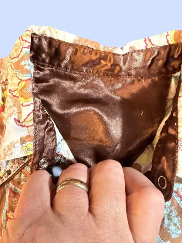 Wrangler 20X Women’s Floral Western Snap Shirt Boho Cowgirl Long Sleeve S/M - Thumbnail 3