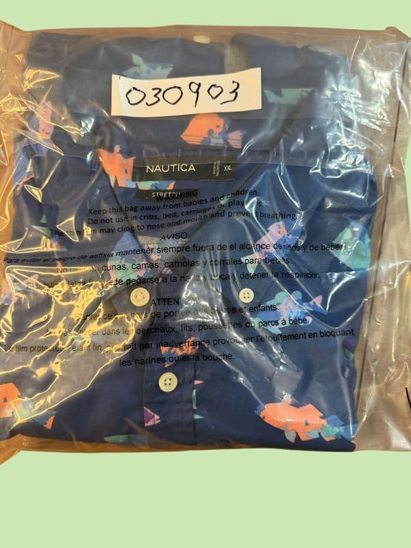 Nautica Men's XXL Watercolor Fish Print Short Sleeve Stretch Button Down Shirt - Thumbnail 7