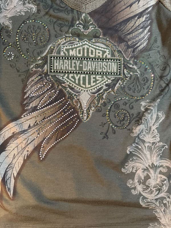 Harley-Davidson Women's Mixed Media Olive Green Rhinestone Wing Graphic Top - Thumbnail 4